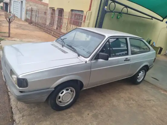 VOLKSWAGEN-GOL-1994