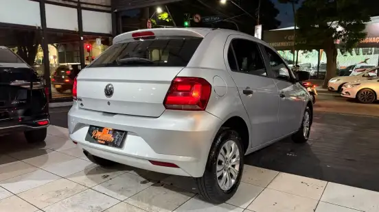VOLKSWAGEN-GOL-1.6 MSI TOTALFLEX TRENDLINE 4P MANUAL VOLKSWAGEN-GOL-2017