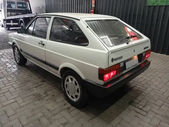 VOLKSWAGEN-GOL-1.8 GL 8V GASOLINA 2P MANUAL VOLKSWAGEN-GOL-1989