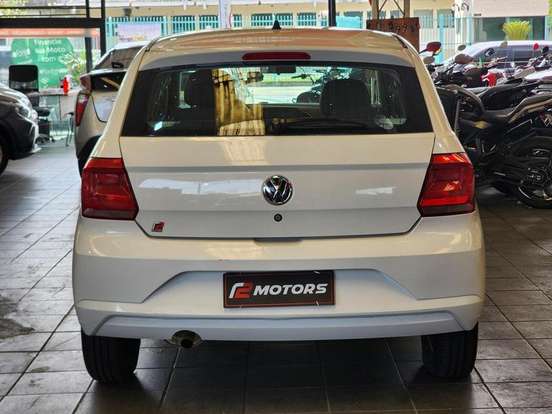 VOLKSWAGEN-GOL-2022