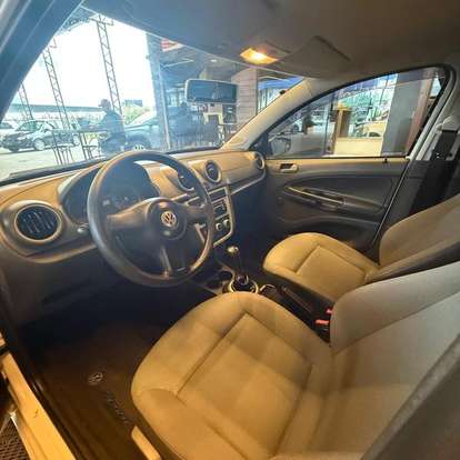 VOLKSWAGEN-GOL-1.0 MI 8V FLEX 4P MANUAL G.V VOLKSWAGEN-GOL-2009