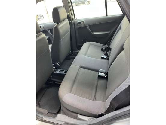 VOLKSWAGEN-GOL-2008