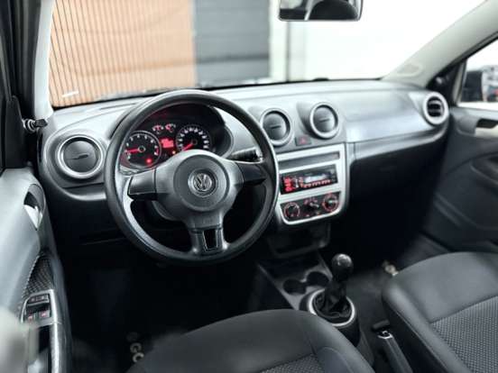 VOLKSWAGEN-GOL-1.0 MI CITY 8V FLEX 4P MANUAL VOLKSWAGEN-GOL-2014
