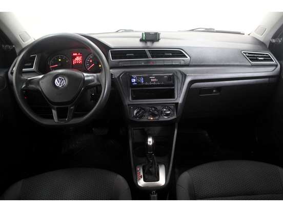 VOLKSWAGEN-GOL-2020