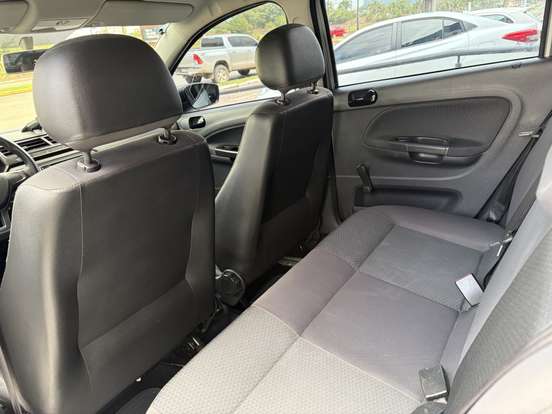 VOLKSWAGEN-GOL-2021