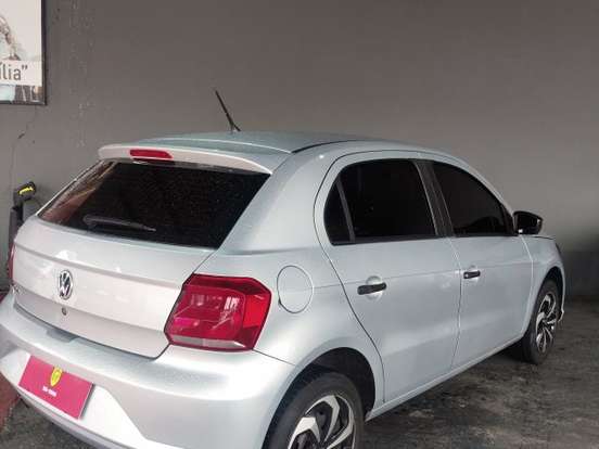 VOLKSWAGEN-GOL-2020