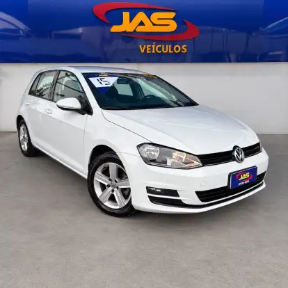 VOLKSWAGEN-GOLF-2015