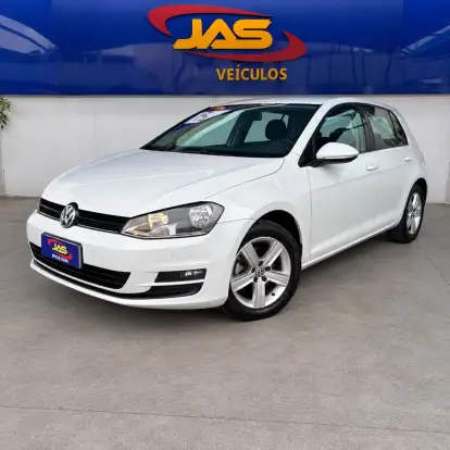VOLKSWAGEN-GOLF-2015