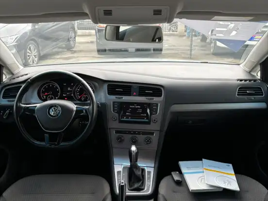 VOLKSWAGEN-GOLF-1.4 TSI COMFORTLINE 16V GASOLINA 4P AUTOMÁTICO VOLKSWAGEN-GOLF-2015