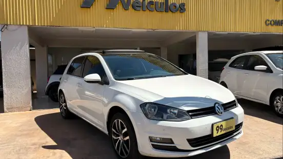 VOLKSWAGEN-GOLF-2017