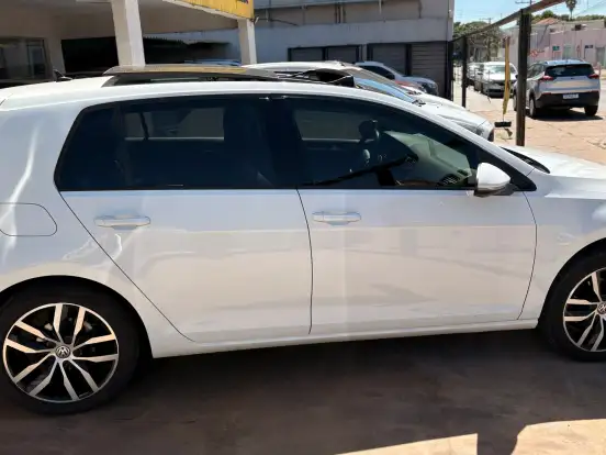 VOLKSWAGEN-GOLF-1.4 TSI VARIANT HIGHLINE 16V GASOLINA 4P AUTOMÁTICO VOLKSWAGEN-GOLF-2017