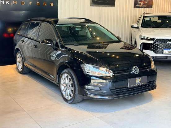 VOLKSWAGEN-GOLF-2015