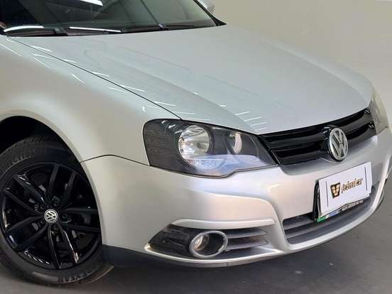 VOLKSWAGEN-GOLF-2013