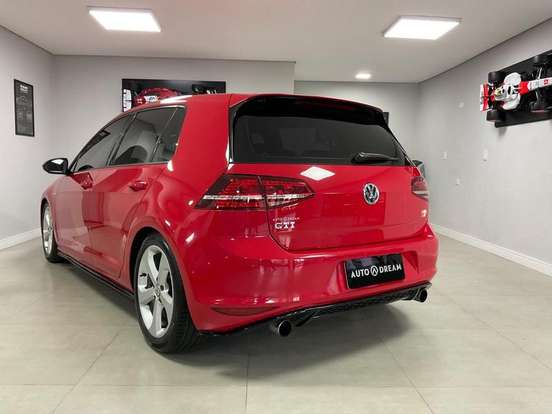 VOLKSWAGEN-GOLF-2.0 TSI GTI 16V 230CV TURBO GASOLINA 4P AUTOMATIZADO VOLKSWAGEN-GOLF-2014