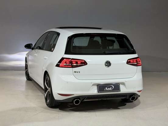VOLKSWAGEN-GOLF-2.0 TSI GTI 16V TURBO GASOLINA 4P AUTOMÁTICO VOLKSWAGEN-GOLF-2017