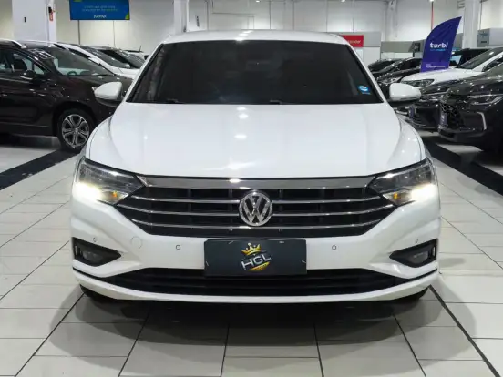 VOLKSWAGEN-JETTA-2018
