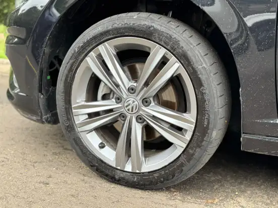 VOLKSWAGEN-JETTA-2018