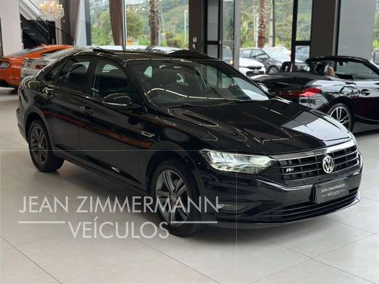 VOLKSWAGEN-JETTA-2019