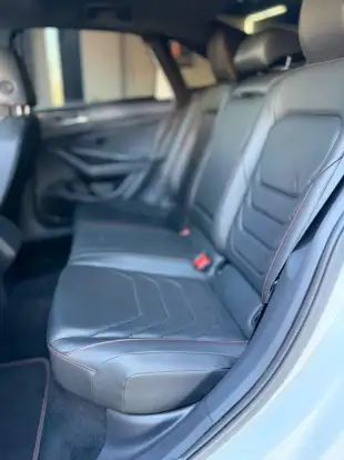 VOLKSWAGEN-JETTA-2021