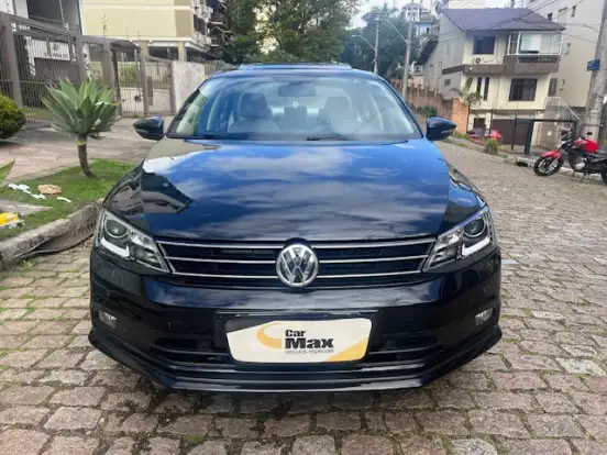 VOLKSWAGEN-JETTA-2015