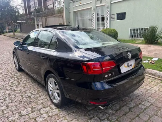 VOLKSWAGEN-JETTA-2015