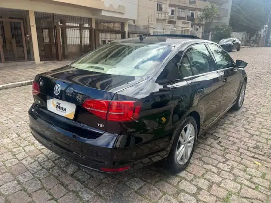 VOLKSWAGEN-JETTA-2015