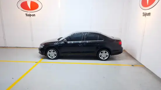 VOLKSWAGEN-JETTA-2.0 TSI HIGHLINE 211CV GASOLINA 4P TIPTRONIC VOLKSWAGEN-JETTA-2015
