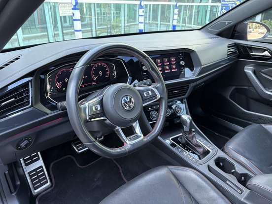 VOLKSWAGEN-JETTA-2.0 350 TSI GASOLINA GLI DSG VOLKSWAGEN-JETTA-2020