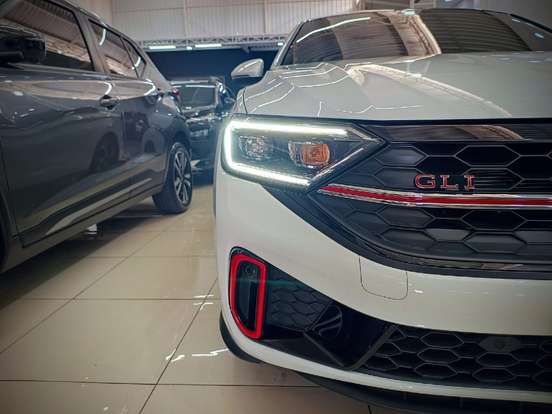 VOLKSWAGEN-JETTA-2023
