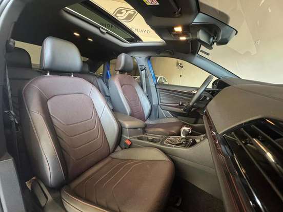VOLKSWAGEN-JETTA-2023