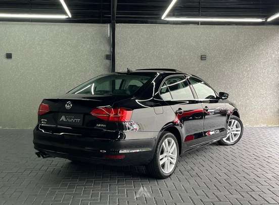 VOLKSWAGEN-JETTA-2.0 TSI HIGHLINE 211CV GASOLINA 4P TIPTRONIC VOLKSWAGEN-JETTA-2016