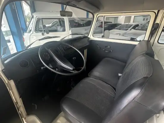 VOLKSWAGEN-KOMBI-1.6 STD 8V GASOLINA 3P MANUAL VOLKSWAGEN-KOMBI-1982