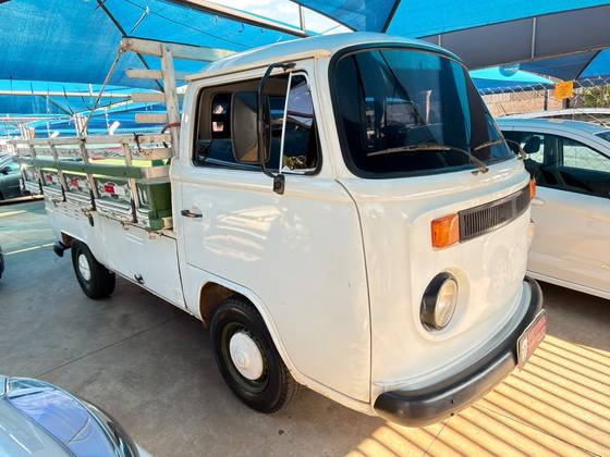 VOLKSWAGEN KOMBI 1.6 MI PICK-UP CS 8V GASOLINA 2P MANUAL