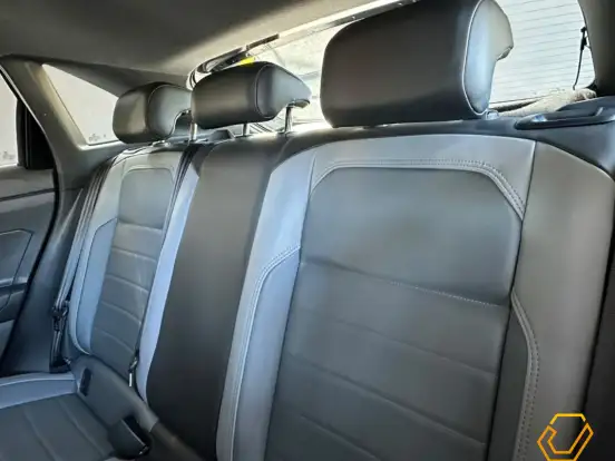 VOLKSWAGEN-NIVUS-1.0 200 TSI TOTAL FLEX HIGHLINE AUTOMÁTICO VOLKSWAGEN-NIVUS-2023