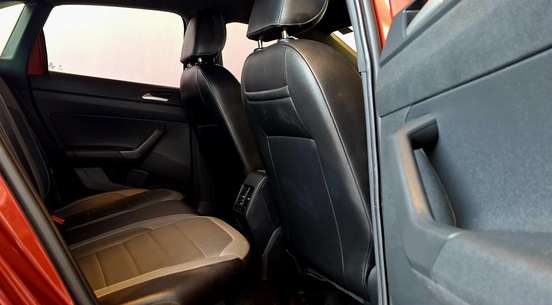 VOLKSWAGEN-NIVUS-1.0 200 TSI TOTAL FLEX HIGHLINE AUTOMÁTICO VOLKSWAGEN-NIVUS-2023