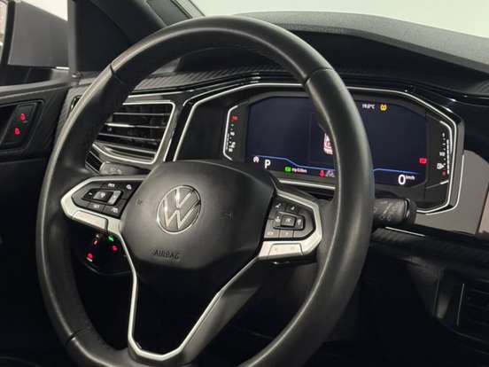 VOLKSWAGEN-NIVUS-1.0 200 TSI TOTAL FLEX HIGHLINE AUTOMÁTICO VOLKSWAGEN-NIVUS-2025