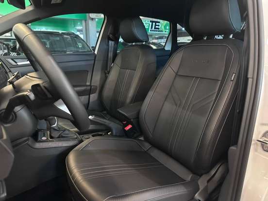 VOLKSWAGEN-NIVUS-1.0 200 TSI TOTAL FLEX HIGHLINE AUTOMÁTICO VOLKSWAGEN-NIVUS-2025