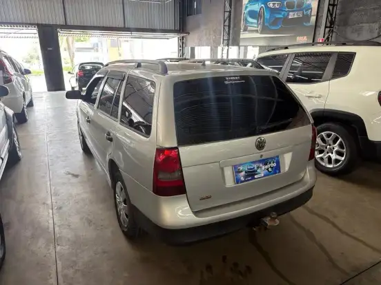 VOLKSWAGEN-PARATI-2008