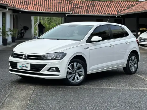 VOLKSWAGEN POLO 1.0 200 TSI COMFORTLINE AUTOMÁTICO