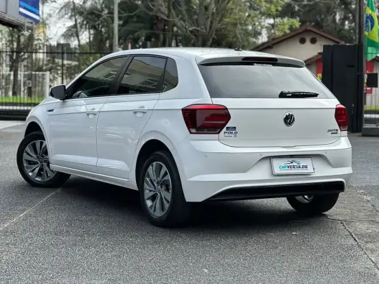 VOLKSWAGEN-POLO-1.0 200 TSI COMFORTLINE AUTOMÁTICO VOLKSWAGEN-POLO-2018