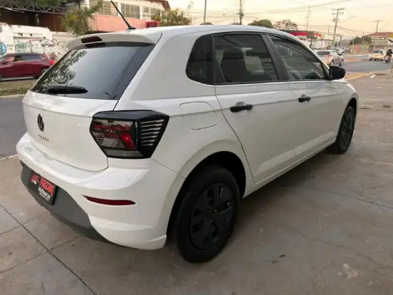 VOLKSWAGEN-POLO-2025