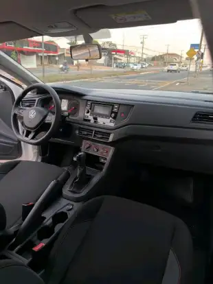 VOLKSWAGEN-POLO-2025