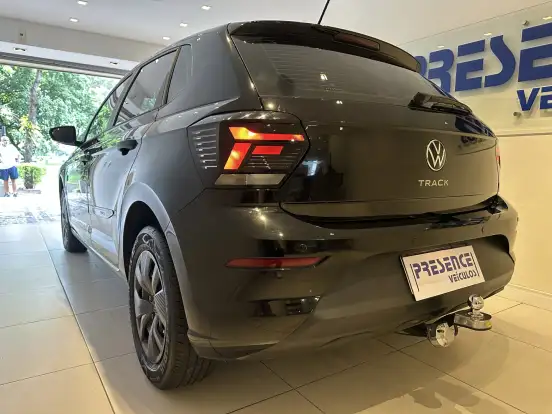 VOLKSWAGEN-POLO-2025