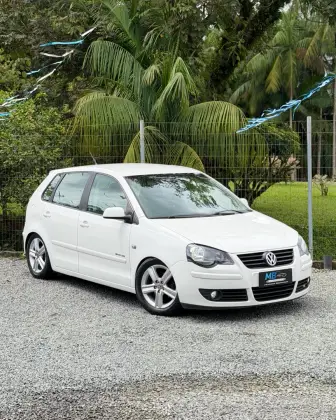 VOLKSWAGEN POLO 1.6 MI 8V FLEX 4P MANUAL