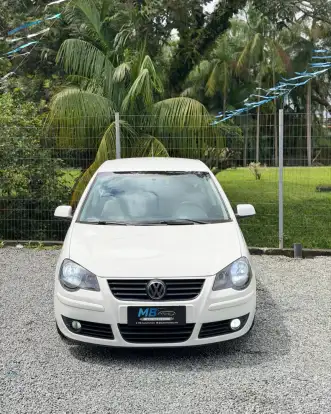 VOLKSWAGEN-POLO-2007