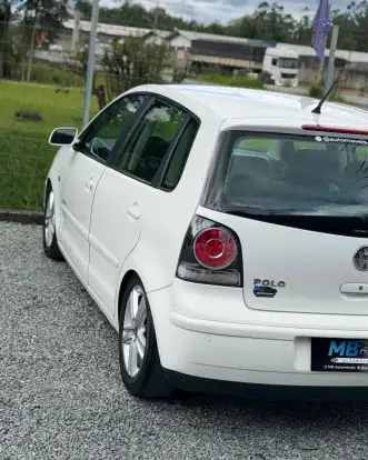 VOLKSWAGEN-POLO-2007