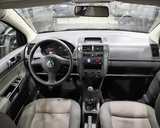 VOLKSWAGEN-POLO-1.6 MI 8V FLEX 4P MANUAL VOLKSWAGEN-POLO-2007