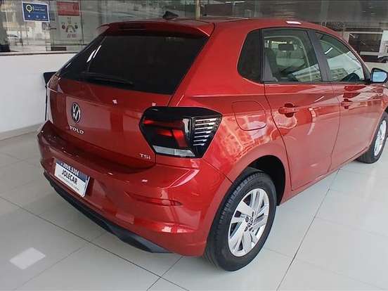 VOLKSWAGEN-POLO-1.0 170 TSI COMFORTLINE AUTOMÁTICO VOLKSWAGEN-POLO-2024