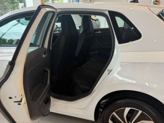VOLKSWAGEN-POLO-1.0 170 TSI HIGHLINE AUTOMÁTICO VOLKSWAGEN-POLO-2026