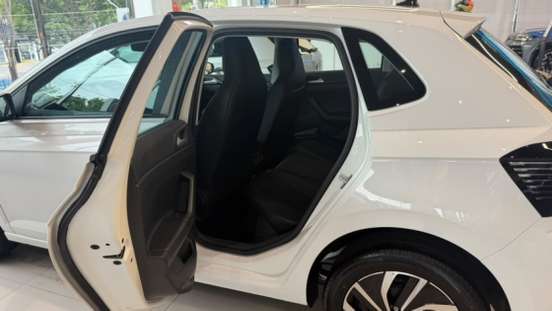 VOLKSWAGEN-POLO-2026